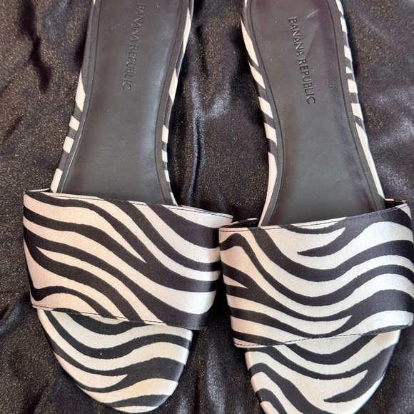 Banana Republic Zebra Print Sandals - Picture 1 of 7